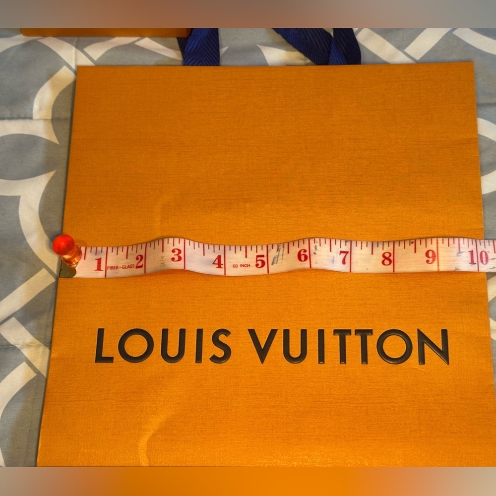 Louis Vuitton Shopping Bag (Small) & Large Perfume Box w/ Wrapping Paper – EUC - Picture 6 of 6